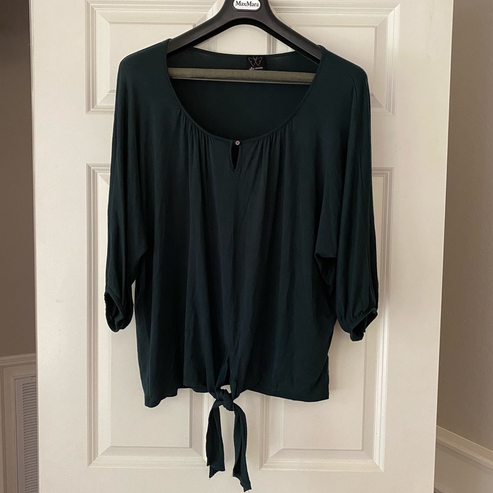 Ella moss rayon/spandex beautiful blouse!